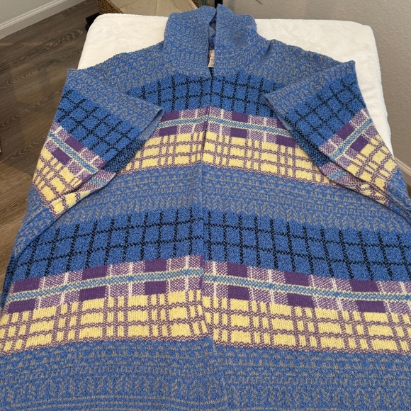 Free People Poncho - Picture 3 of 4